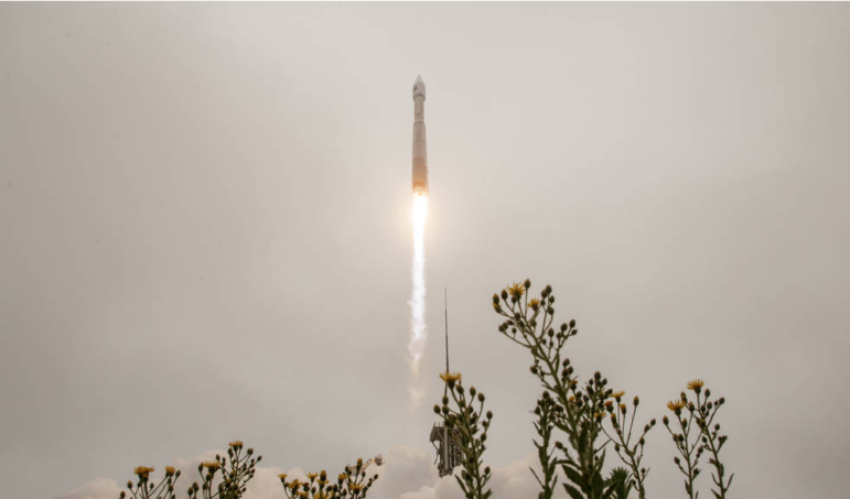 Landsat 9 launch image