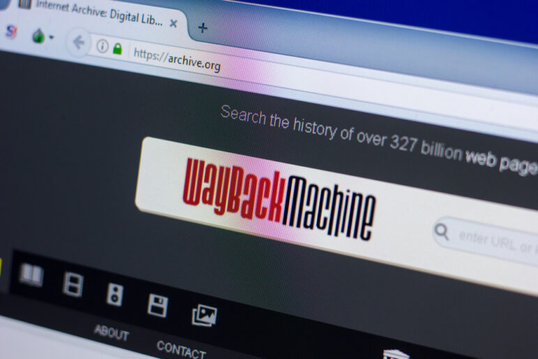 Wayback Machine on the App Store