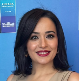 Esra Öz