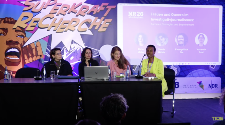 Panel de Netzwerk Recherche 2026 sobre mujeres y personas LGBTQ en el periodismo de investigación. Imagen: Captura de pantalla, TIDETVhamburg